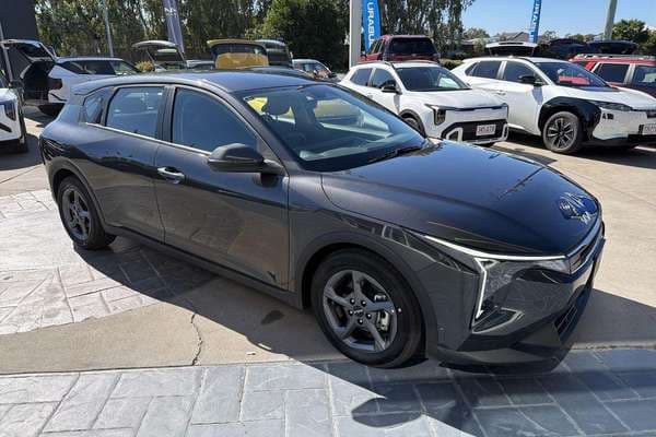 2025 Kia K4